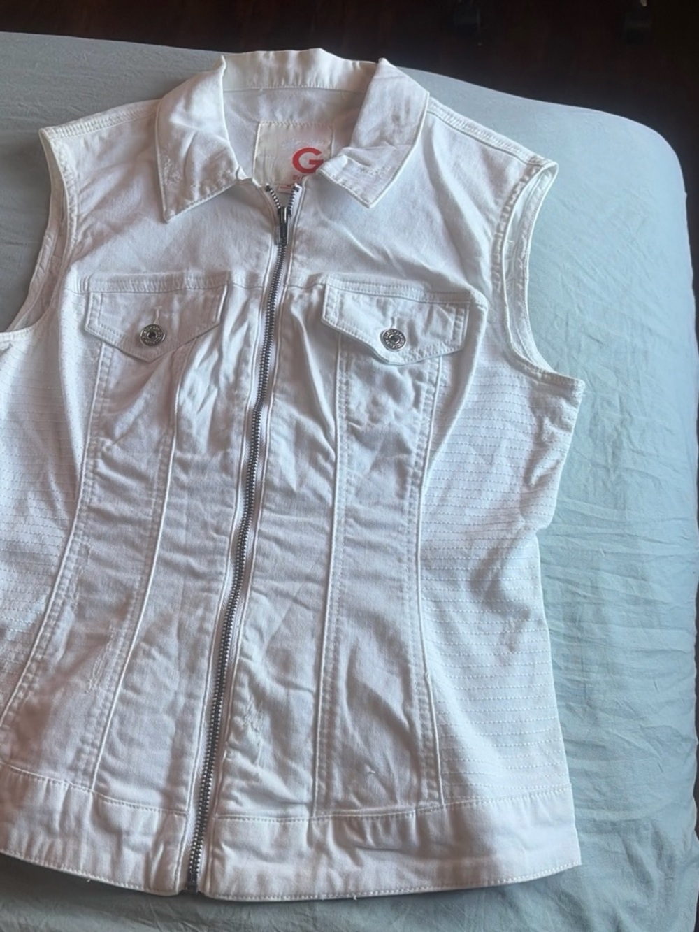 G by Guess White Top with Red Logo Accent